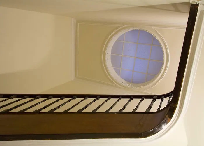 Хостел Canvas Atelier *