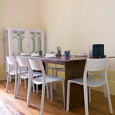 Hostel Canvas Atelier Porto